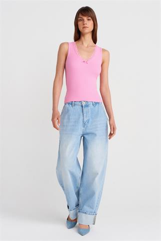 DANTEL DETAYLI KOLSUZ PEMBE KADIN CROP 31778-2Y5