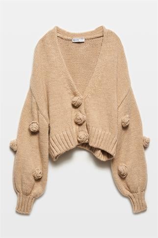 V YAKA EL İŞİ GÜL NAKIŞLI BEJ KADIN HIRKA 60216-2K5