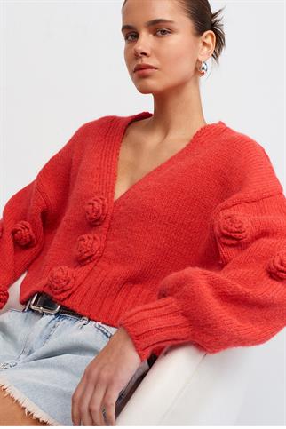 V YAKA EL İŞİ GÜL NAKIŞLI KIRMIZI KADIN HIRKA 60216-2K5