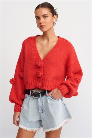 V YAKA EL İŞİ GÜL NAKIŞLI KIRMIZI KADIN HIRKA 60216-2K5