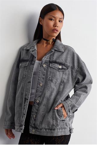 UZUN KOLLU CEPLİ KADIN SİYAH KOT CEKET  65352-2K5