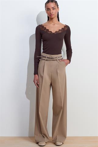 KEMERLİ CEPLİ ÇAĞLA KADIN PANTOLON  71617-2Y5