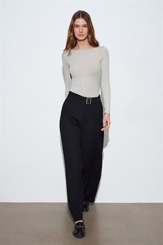 Kemerli Geniş Paça Pantolon-Siyah 72281-2Y6