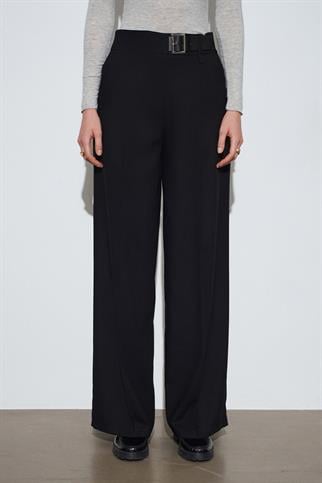 Kemerli Geniş Paça Pantolon-Siyah 72281-2Y6