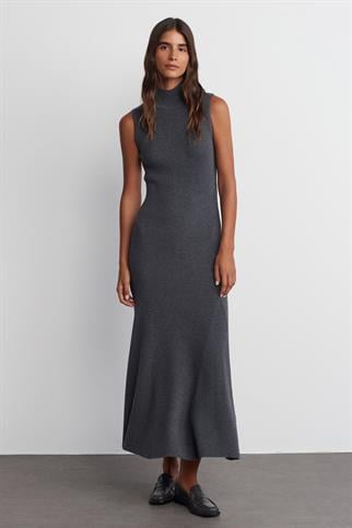 Dik Yaka Fitilli Kolsuz Füme Kadın Triko Elbise 90234-2K5