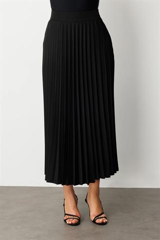 PİLİSELİ MAXİ BOY SİYAH KADIN ETEK 1070-2Y5