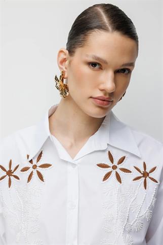 Boncuklu Çiçek İşlemeli Pamuk Gömlek Ekru 2810-2Y6