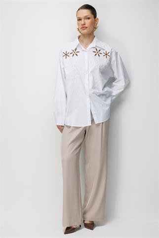 Boncuklu Çiçek İşlemeli Pamuk Gömlek Ekru 2810-2Y6