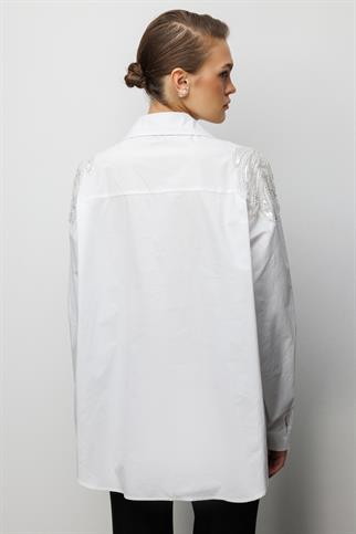 Boncuk İşlemeli Süs Metal Düğmeli Gömlek Ekru 2824-2Y6