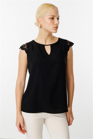Dantel Detaylı Kolsuz Siyah Kadın  Bluz 3058-2Y5