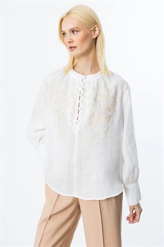 ÖNÜ DÜĞMELİ İŞLEMELİ KETEN EKRU  KADIN BLUZ  3926-2Y5 