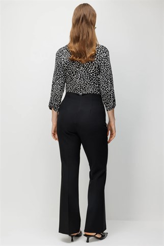 Beli Lastik Detaylı İspanyol Paça Pantolon Siyah 4164-2Y6