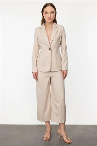 Göğsü Arma Detaylı Torba Cepli Kum Kadın Ceket 5150-2Y4