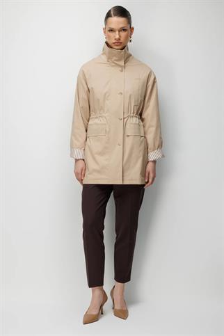 Kapak Cepli Dik Yaka Trençkot Camel 7042-2Y6