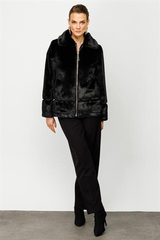 Çizgi Detaylı Peluş Siyah Kadın Kaban 7101-2K5