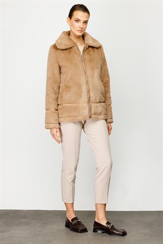 Ekol Çizgi Detaylı Peluş Vizon Kaban 7101-2K5