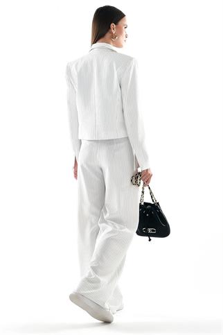 CEP DETAYLI BEYAZ KADIN KLASİK  CEKET  62462-2Y5