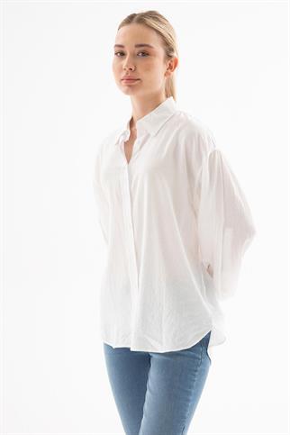 ARKASI UZUN BEYAZ KADIN GÖMLEK 0051-2Y5
