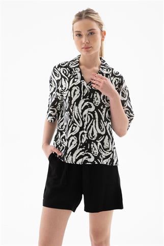 DESENLİ KISA KOLLU SİYAH KADIN GÖMLEK  0240-2Y5