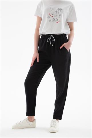 BELİ LASTİKLİ SİYAH KADIN PANTOLON  0250-2Y5