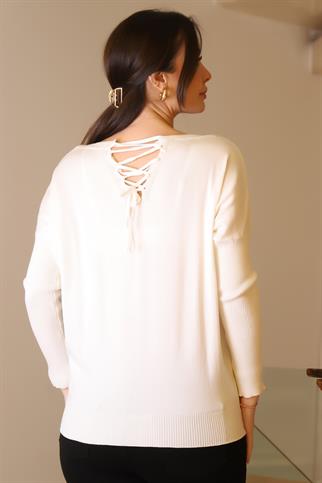 TAŞLI YILDIZ BASKILI  EKRU KADIN TRİKO KAZAK 602-2K5