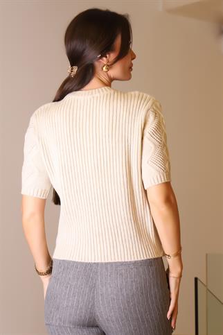 KISA KOLLU TAŞ İŞLEMELİ BEJ KADIN KAZAK 074-2K5