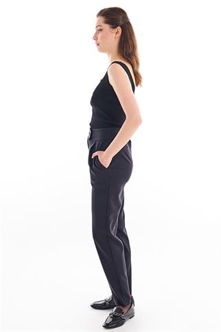 TAŞ DÜĞMELİ CEPLİ SİYAH KADIN PANTOLON 19013-2Y4