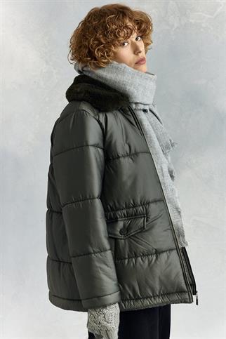 Kaz Tüyü Dolgulu Kapüşonlu Haki  Kadın Mont  87008-2K5