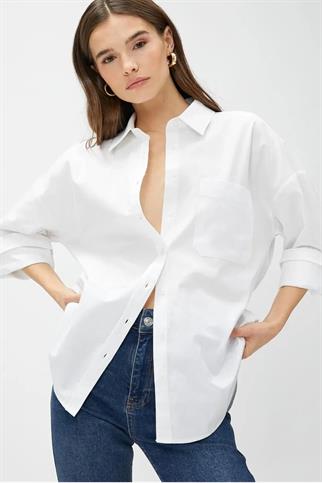 Oversize Cepli Pamuklu Beyaz Kadın Gömlek  3SAK60220PW