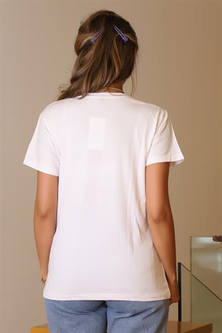 OMUZLARI PUL İŞLEMELİ BEYAZ KADIN T-SHİRT  66-2Y5