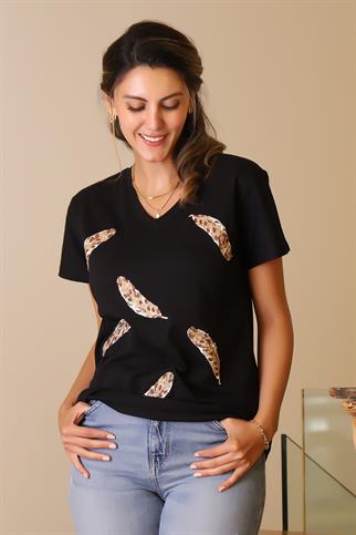 LEOPAR YAPRAK DESENLİ SİYAH KADIN T-SHİRT 85-2Y5