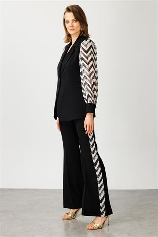 KOLLARI TÜL DETAYLI SİYAH KADIN CEKET 7567-2Y4