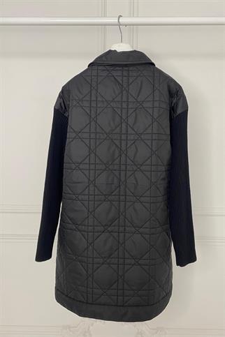 GÖMLEK YAKA CEPLİ SİYAH KADIN CEKET MB04.42-2K5