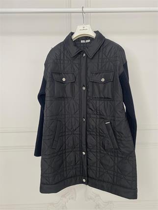 GÖMLEK YAKA CEPLİ SİYAH KADIN CEKET MB04.42-2K5