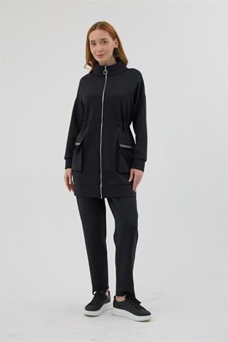 CEPLERİ TÜYLÜ SİYAH KADIN TAKIM MB08.305-2K5