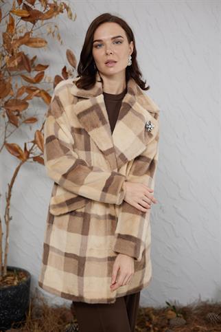 BROŞ DETAYLI EKOSE CAMEL KADIN KABAN MB14.15-2K5