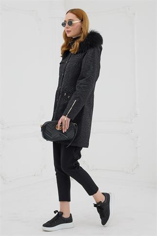 ZEBRA DESENLİ GOLD DETAYLI SİYAH KADIN MONT MB18.72-2K5