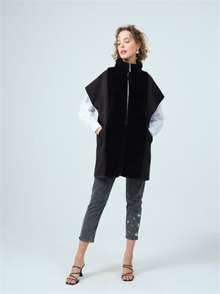 KÜRK DETAYLI SİYAH KADIN PANÇO MB28.55-2K5