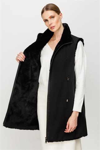 İÇİ PELUŞ FERMUARLI SİYAH KADIN YELEK 2683-2K5