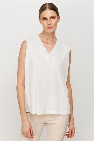 YAKASI TÜL DETAYLI  SİYAH KADIN BLUZ  30174-2Y5