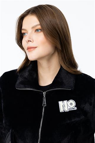 Kapak Cepli Peluş Siyah Kadın Mont 46701-2K5