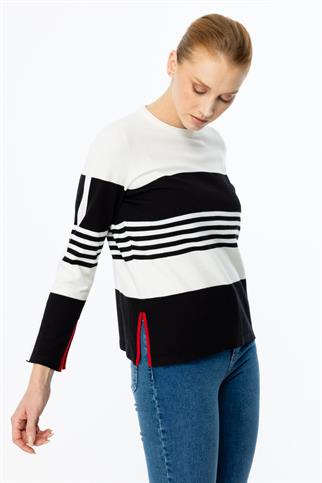 Çizgili Yırtmaç Detaylı Triko Siyah Kadın  Kazak 49324-2K5