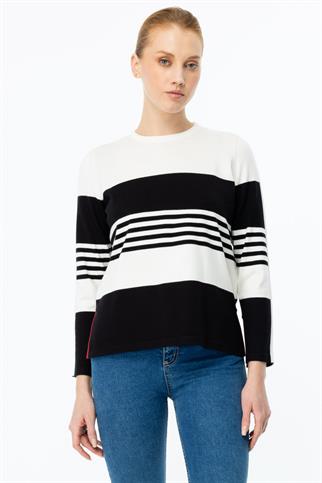 Çizgili Yırtmaç Detaylı Triko Siyah Kadın  Kazak 49324-2K5