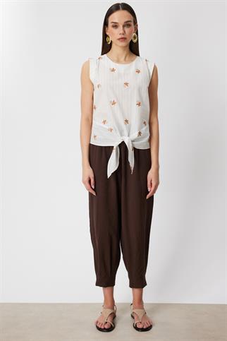 Önü Bağlamalı İşlemeli Pamuklu Bluz Bej 72335-2Y6