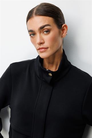 Dik Yaka Beli Bağcıklı Ceket Siyah 76333-2Y6