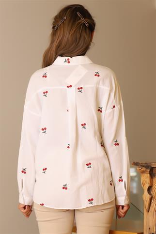 KİRAZ DESENLİ UZUN KOLLU BEYAZ KADIN GÖMLEK  4445-2Y4