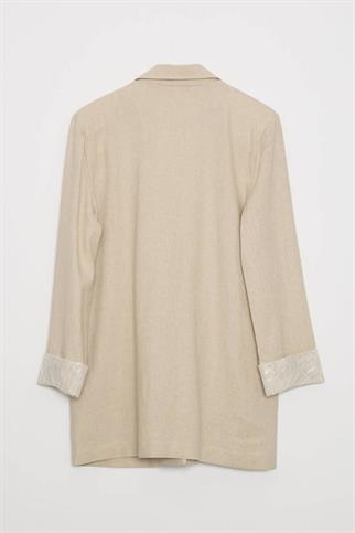 KATLAMALI KOL TEK DÜĞME NATUREL KADIN CEKET D88940-2Y5
