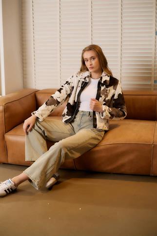 D99756-2K6 ROBİN MONT-SİYAH