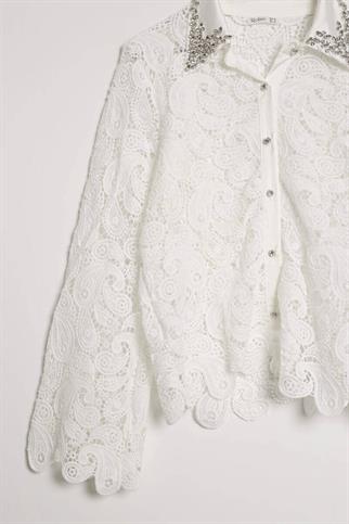 TAŞ İŞLEMELİ DANTEL EKRU KADIN GÖMLEK M38388-2Y5