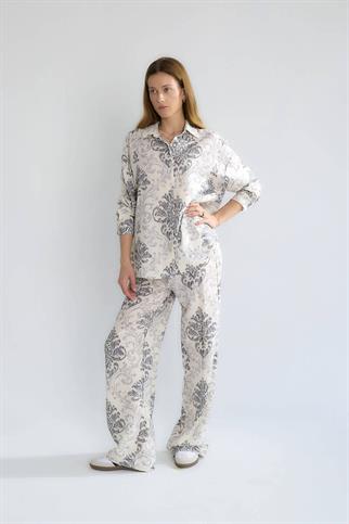 DESENLİ UZUN KOLLU SİYAH GÖMLEK PANTOLON KADIN TAKIM M38589-2Y5